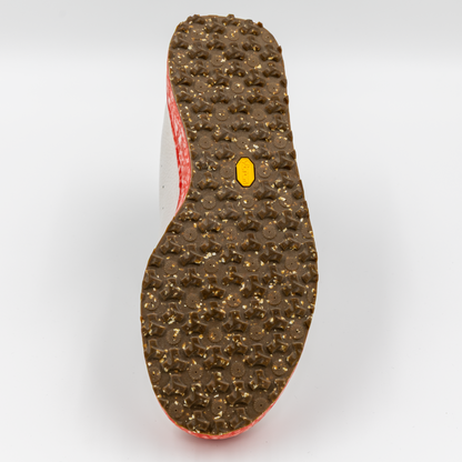 SUBTXT INDUSTRIES THE MACAW GOLF - sustainable skate/golf shoe made with recycled Blumaka foam and premium leather.