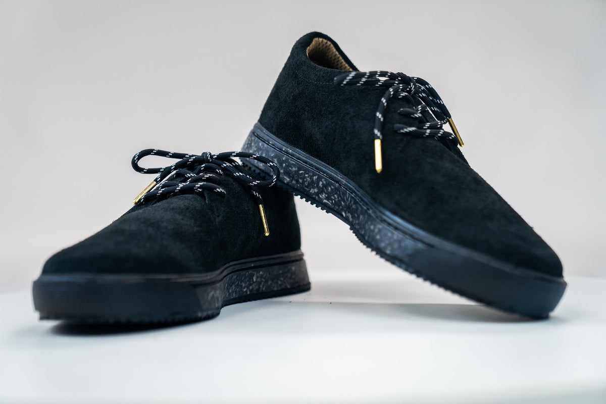 SUBTXT THE MACAW LOCAL black suede shoe
